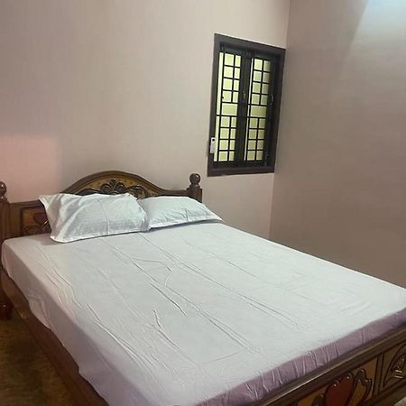 White Home Service Apartment 2Bhk Madurai Luaran gambar